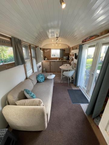 B&B Hetvrijdagsgevoel 斯内克 外观 照片